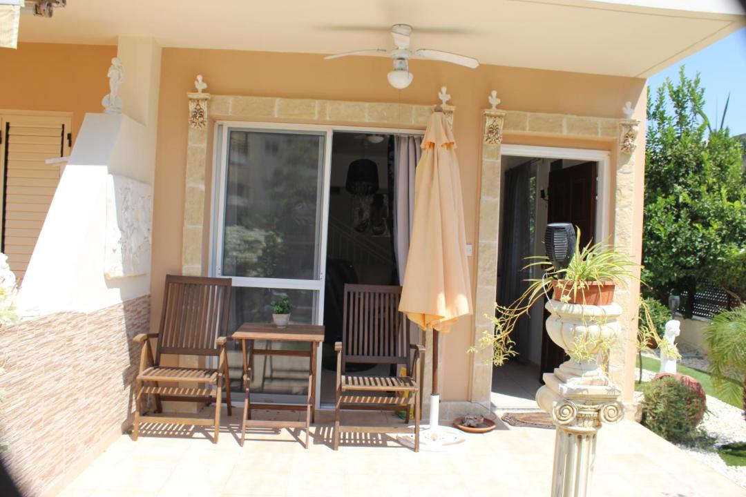 Photo of Patio Balcony in Universal