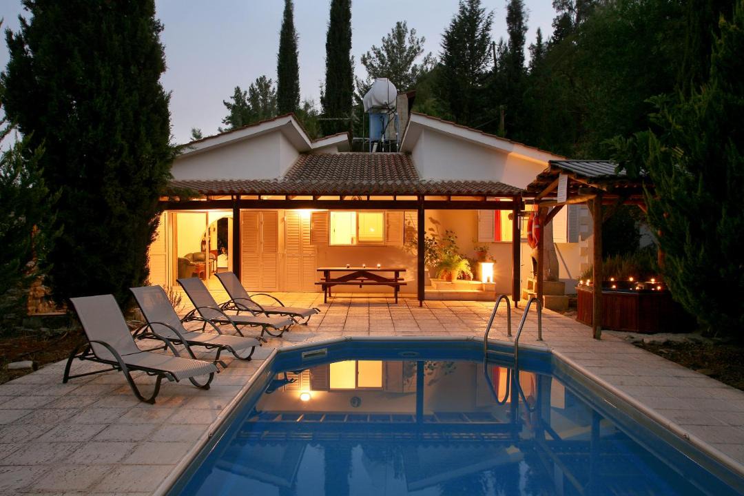 Photo of Outdoor in Miliou