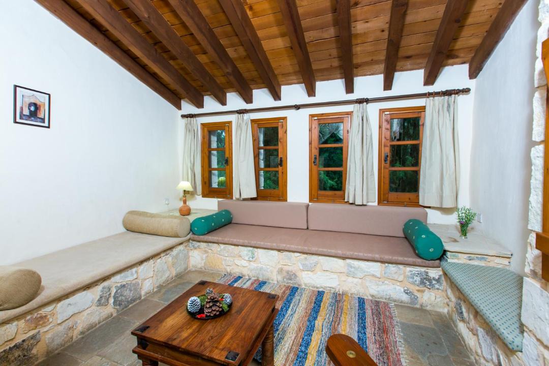Photo of Livingroom in Miliou