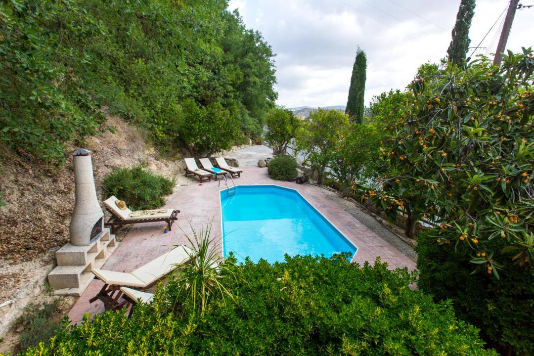Photo of Outdoor in Miliou