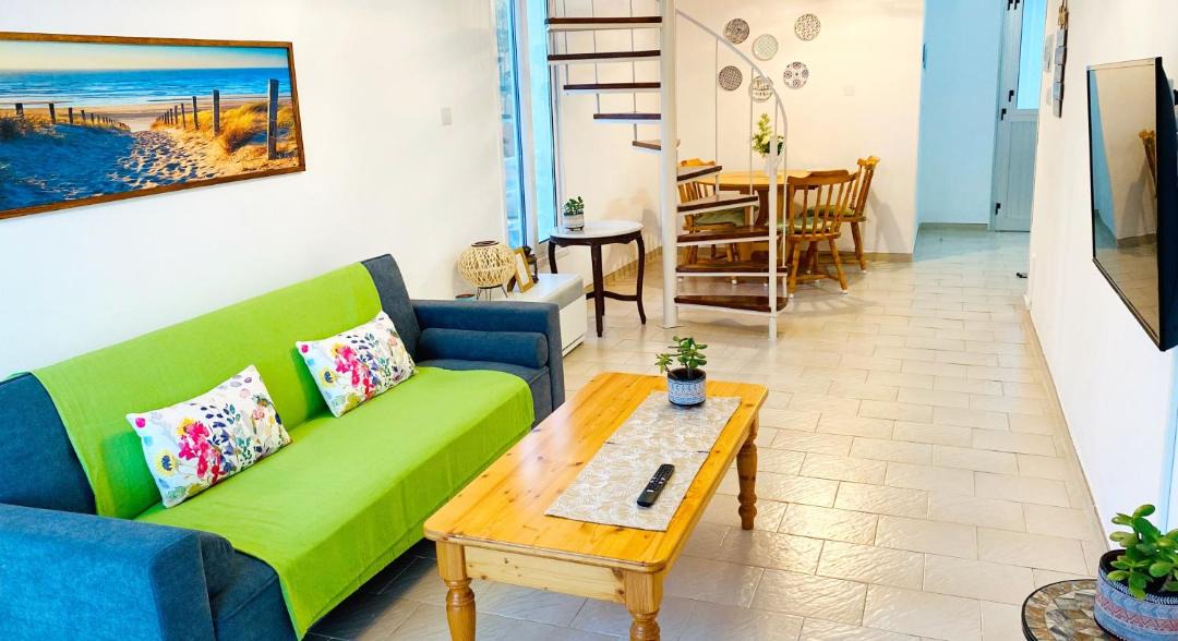 Photo of Livingroom in Latsi