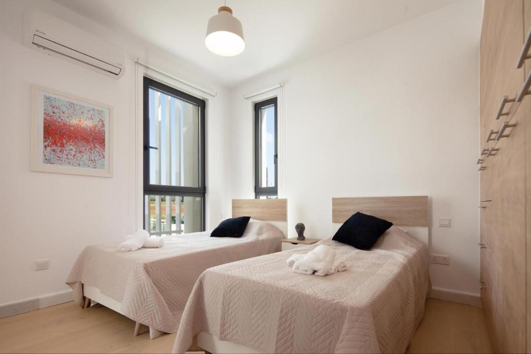 Photo of Bedroom in Emba