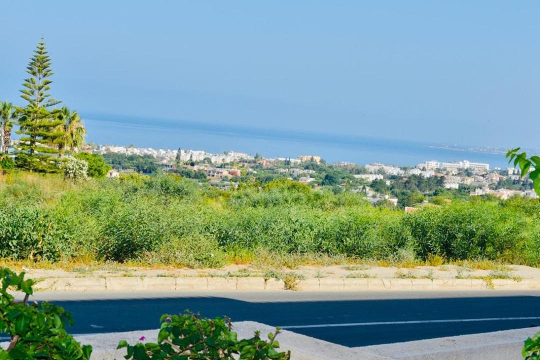 Photo of Outdoor in Melanos