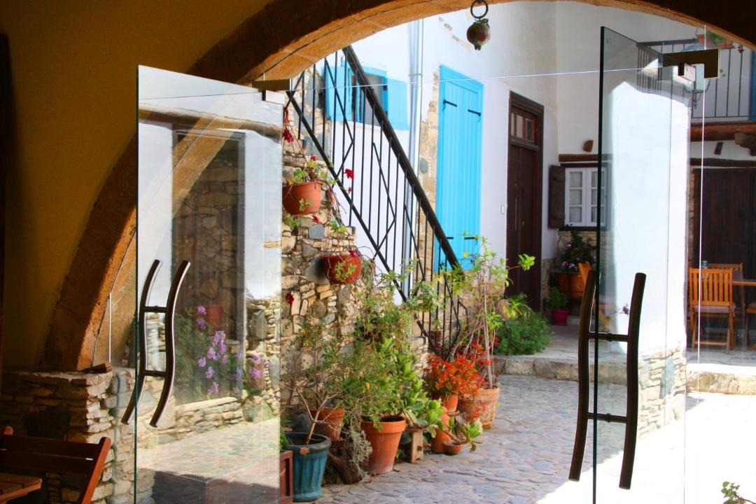 Photo of Patio Balcony in Pera