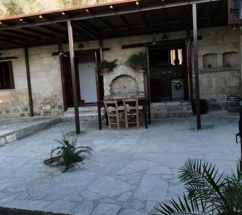 Photo of Buildings in Lasa