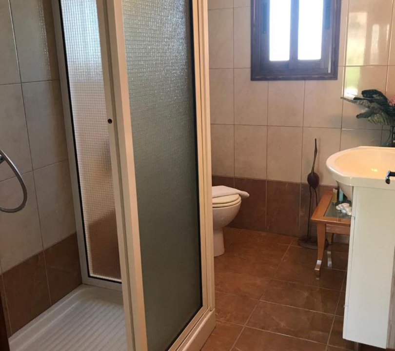 Photo of Bathroom in Pomos