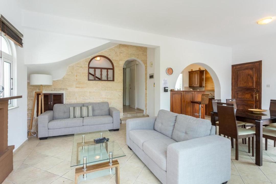 Photo of Livingroom in Latchi