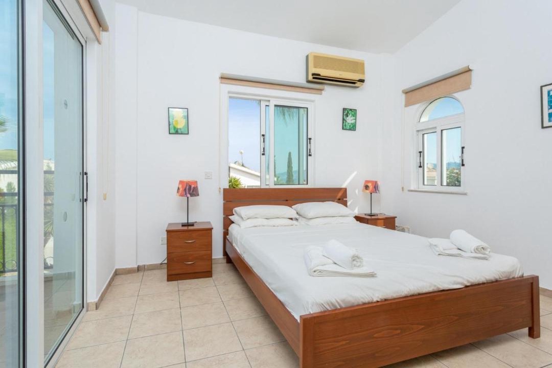 Photo of Bedroom in Latchi