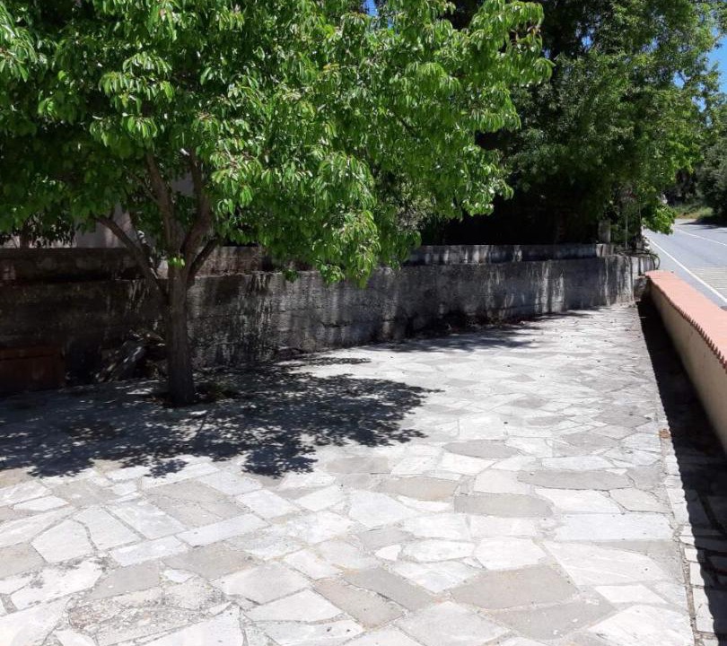 Photo of Others in Platres