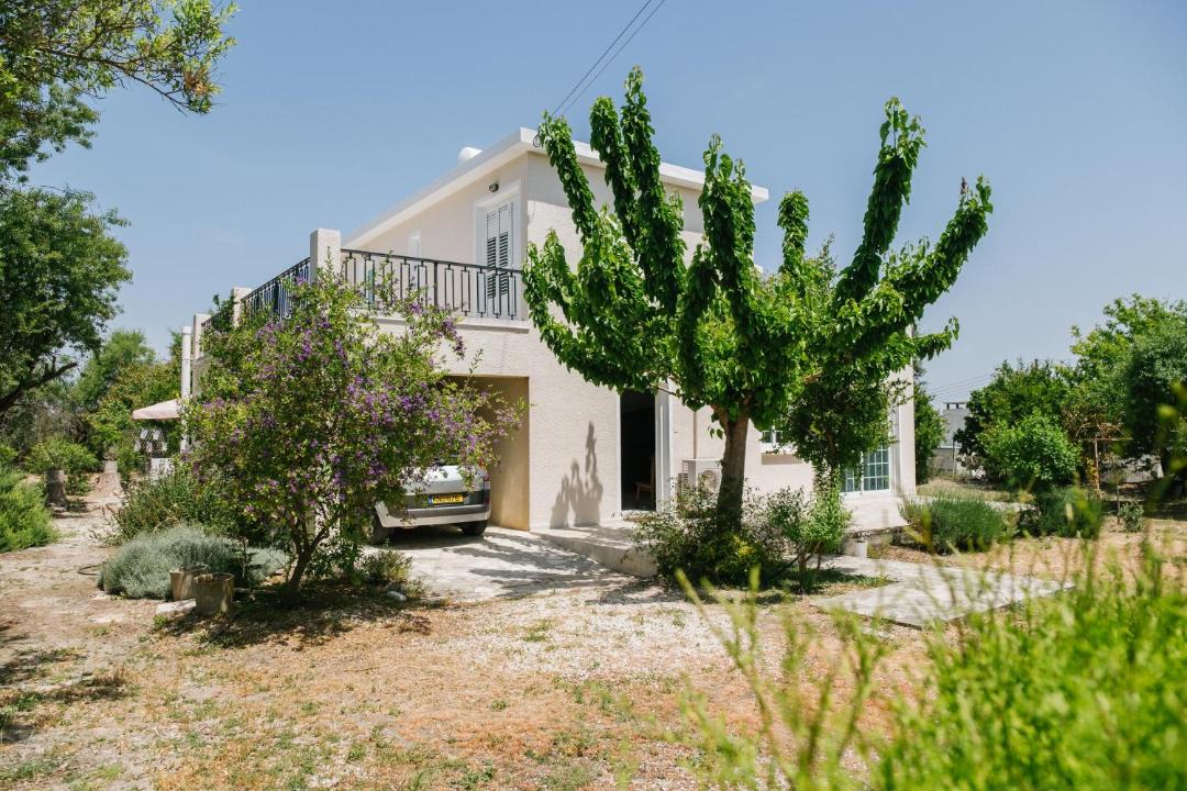 Photo of Others in Pano Akourdalia