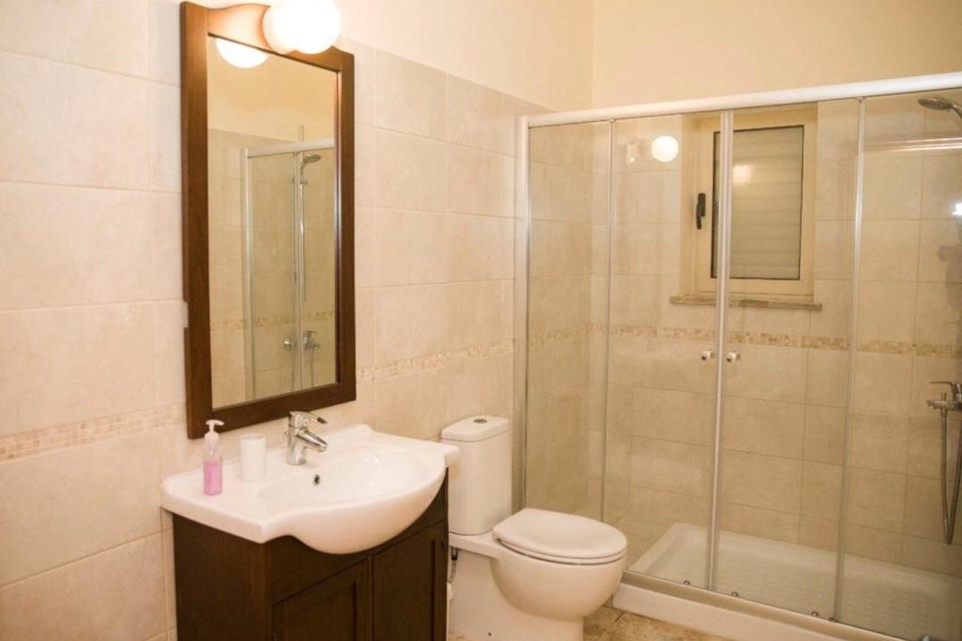 Photo of Bathroom in Anarvagos