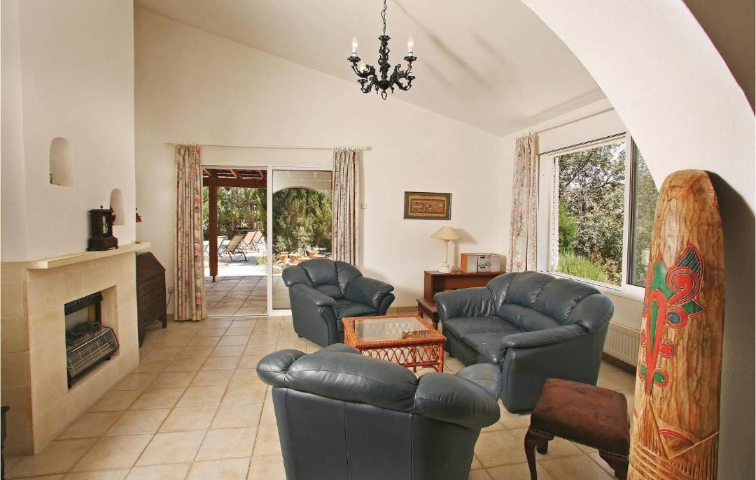 Photo of Livingroom in Miliou