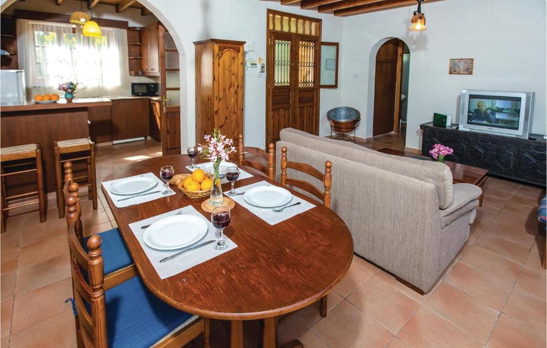 Photo of Livingroom in Miliou