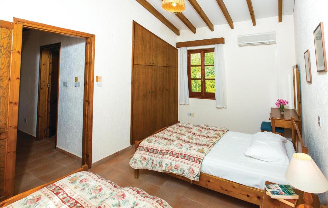 Photo of Bedroom in Miliou