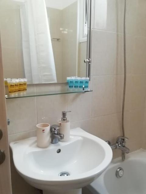 Photo of Bathroom in Skala