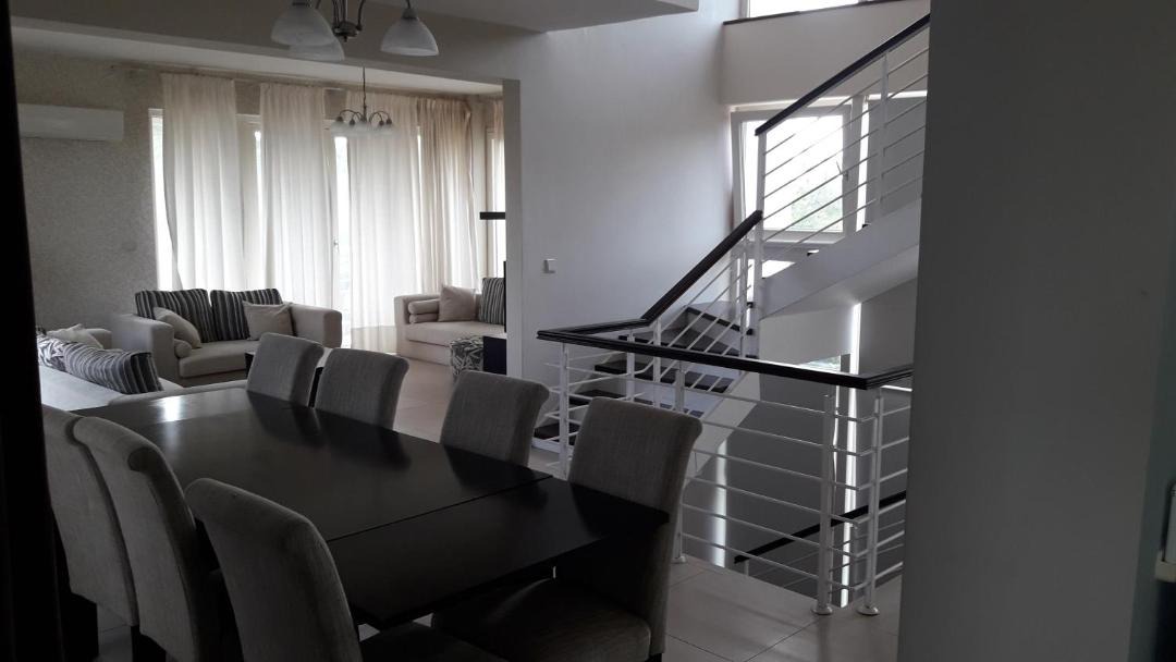 Photo of Livingroom in Politiko