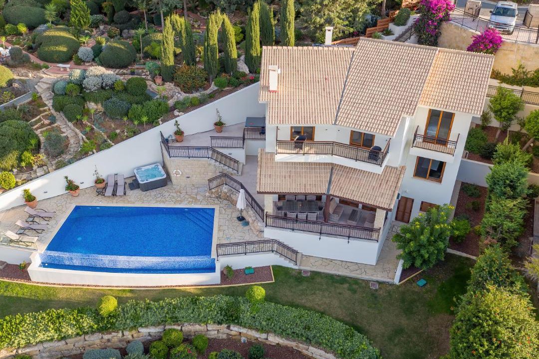 Photo of Others in Aphrodite Hills