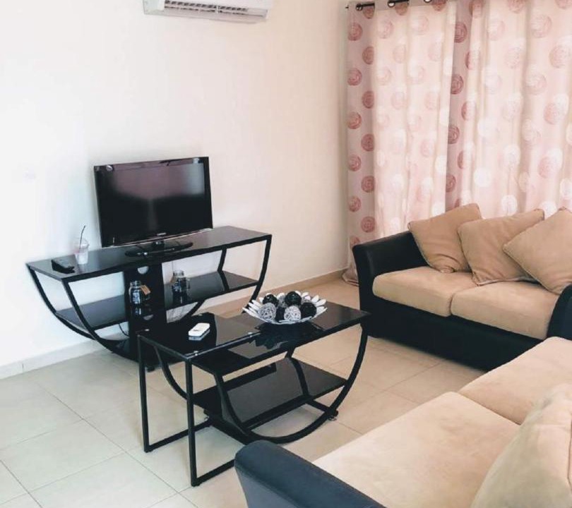 Photo of Livingroom in Meneou