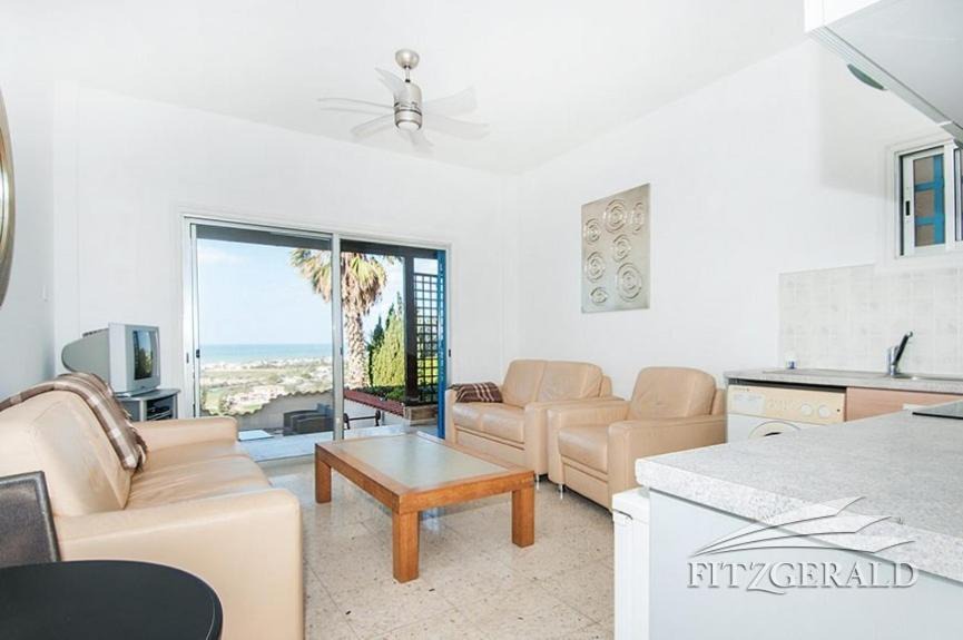 Photo of Livingroom in Melanos