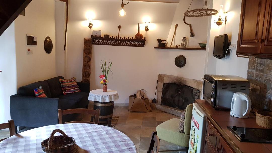 Photo of Kitchen in Kathikas