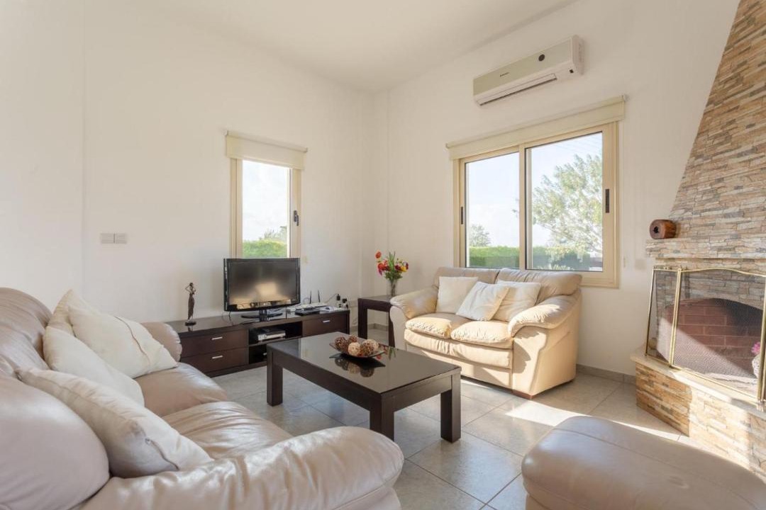 Photo of Livingroom in Polis