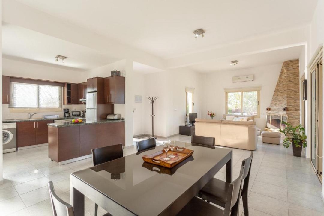 Photo of Livingroom in Polis