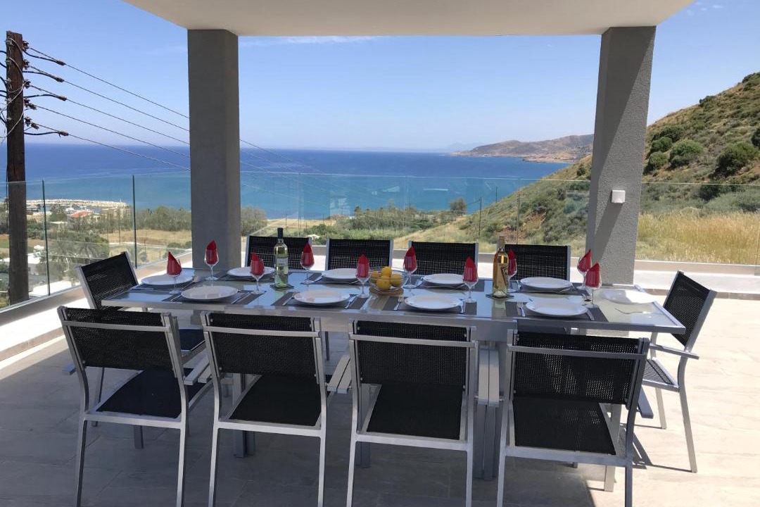 Photo of Others in Pomos