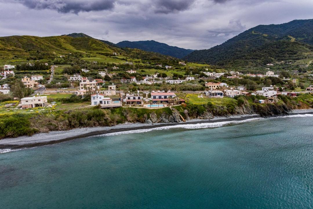 Photo of Others in Pomos