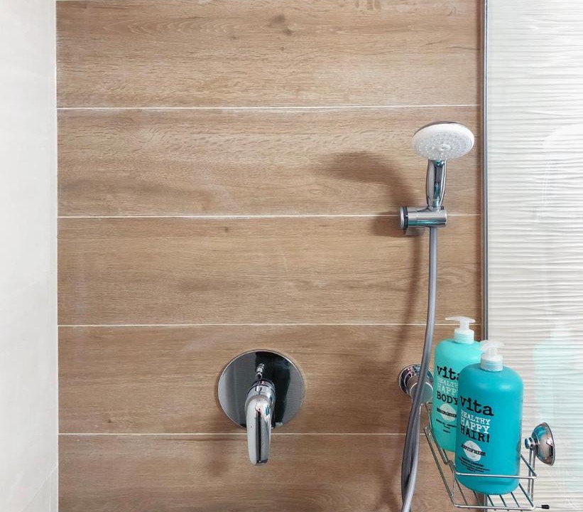 Photo of Bathroom in Neapolis