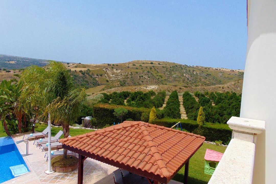Photo of Others in Pano Arodhes