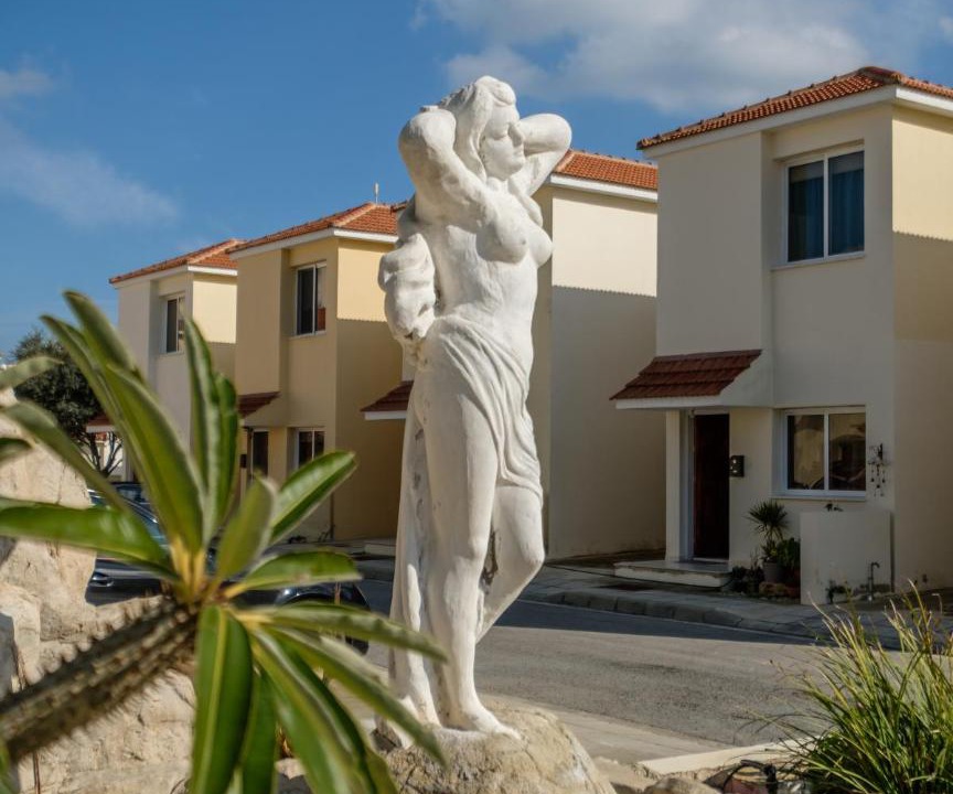 Photo of Buildings in Tersefanou
