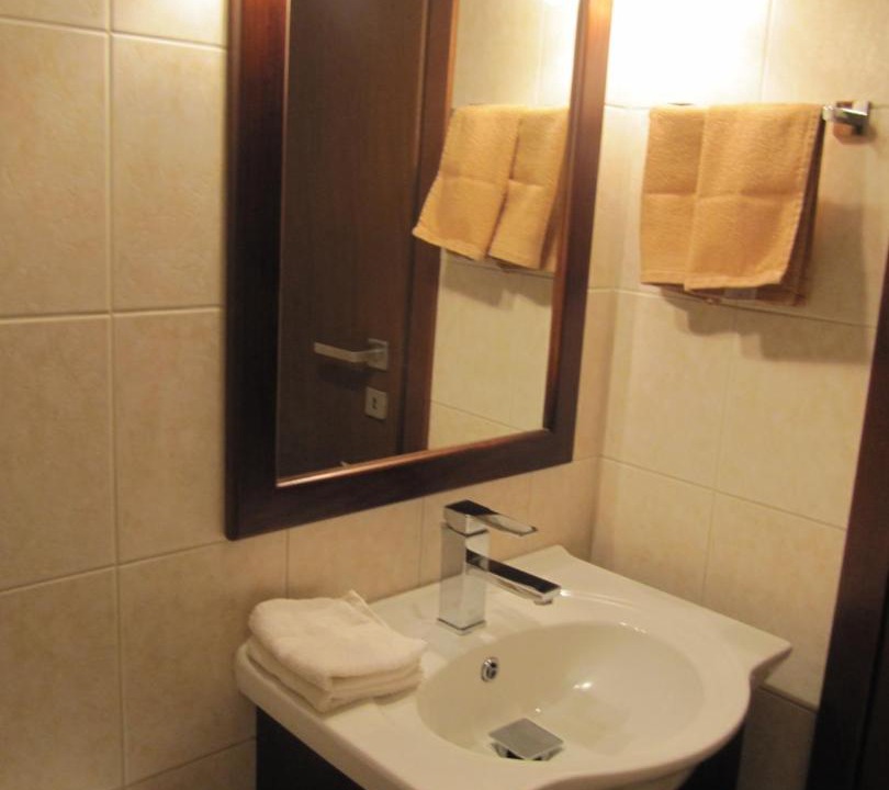 Photo of Bathroom in Strovolos