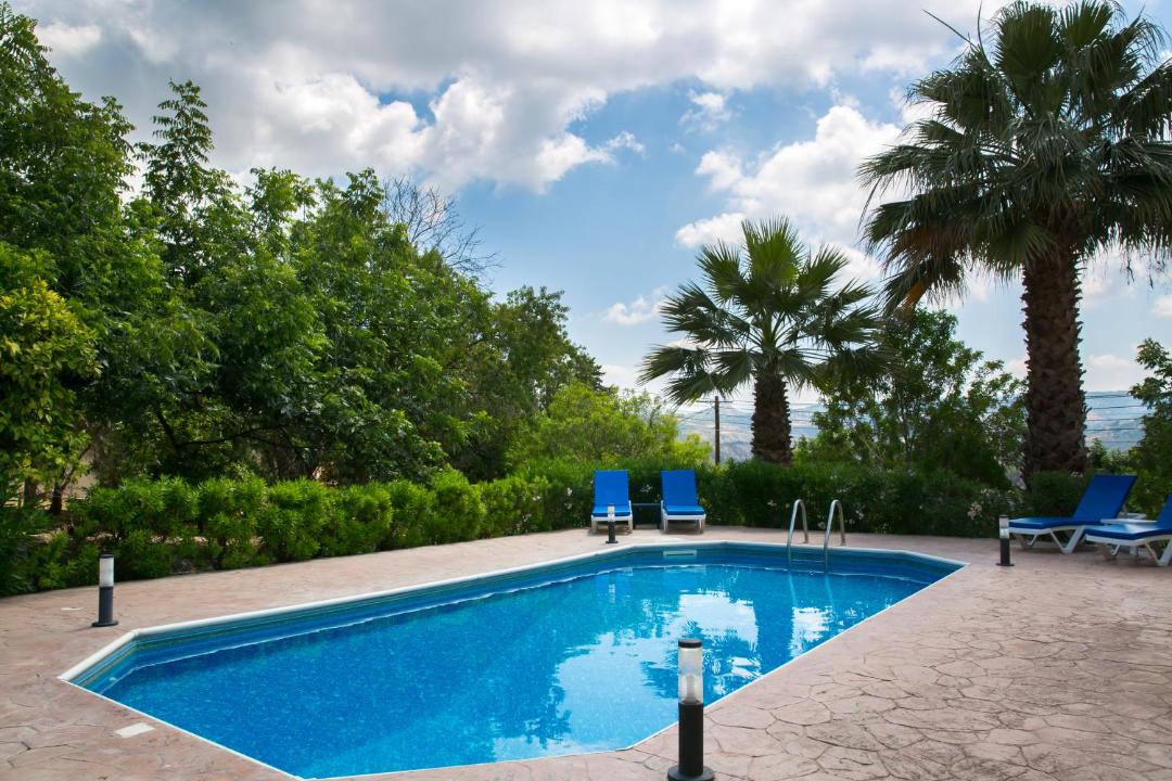 Photo of Outdoor in Miliou