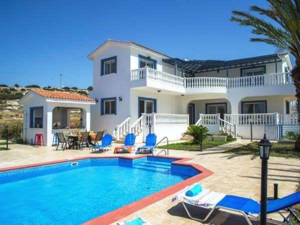Photo of Outdoor in Pegeia