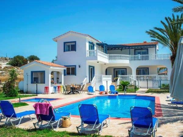 Photo of Outdoor in Pegeia