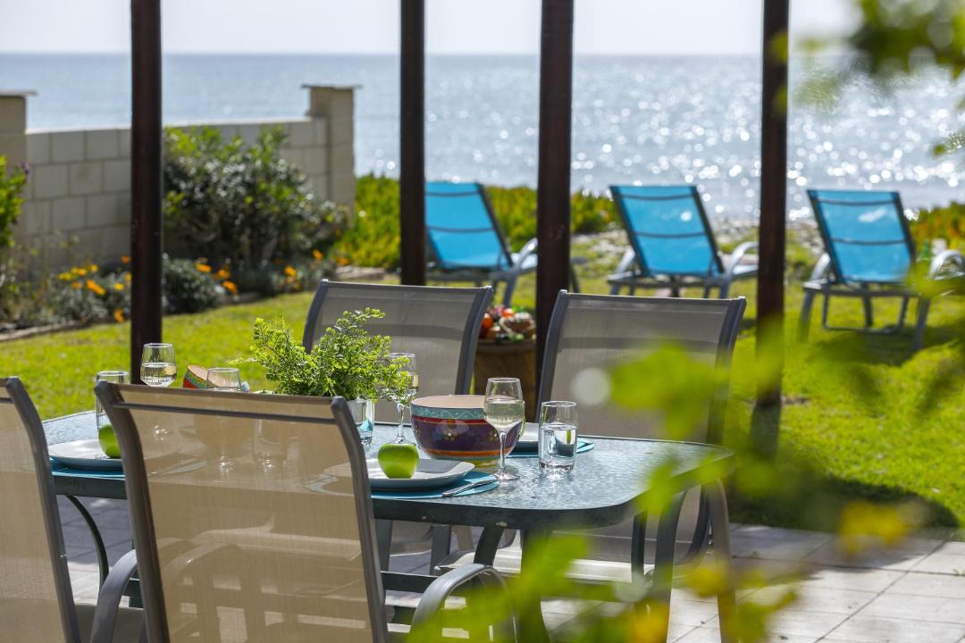 Photo of Patio Balcony in Meneou