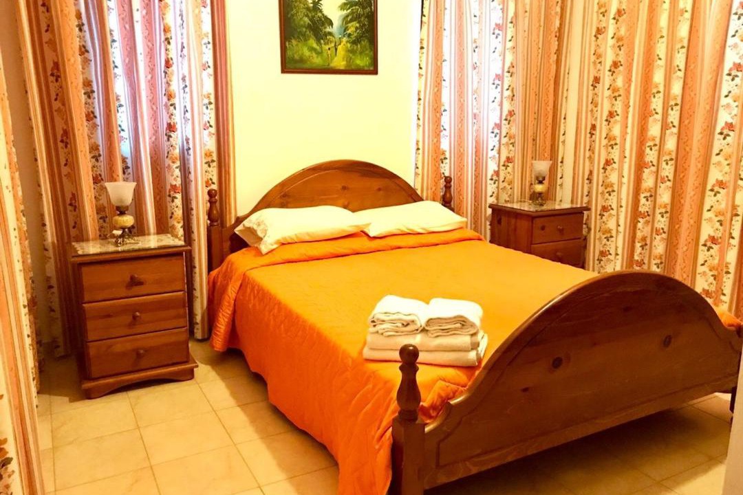 Photo of Bedroom in Peyia Town