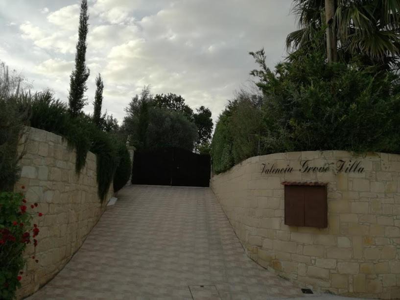 Photo of Others in Miliou