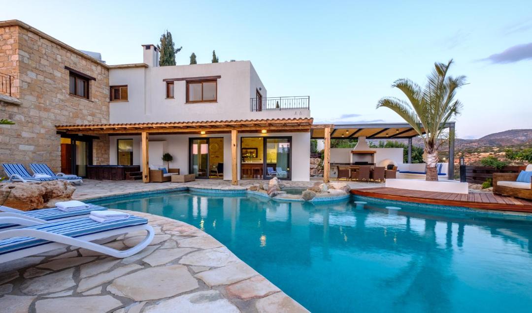 Photo of Outdoor in Peyia Town