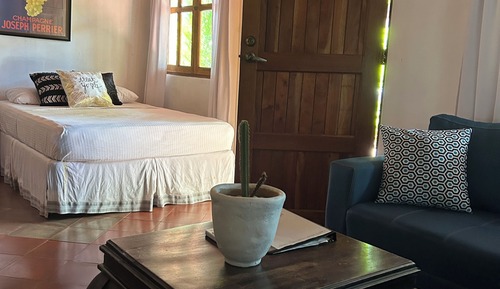 Deluxe Room, 2 Double Beds, Courtyard View, Garden Area
