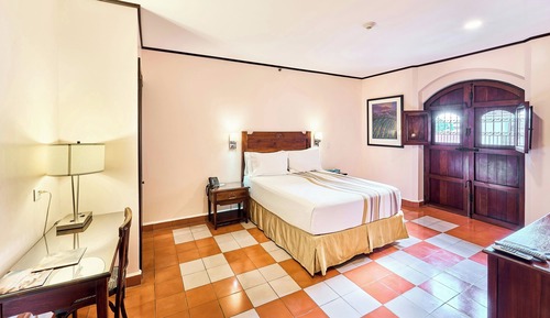 Room, 1 Queen Bed, Balcony