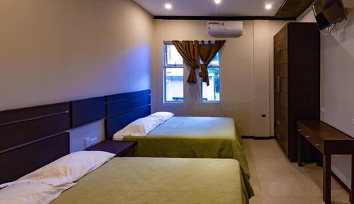 Deluxe Double Room, Multiple Beds, Non Smoking