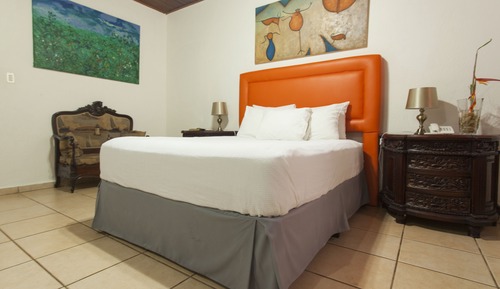 Deluxe Single Room