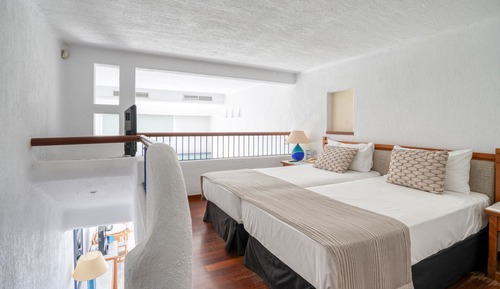 Duplex (Studio)