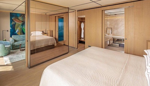 Signature Suite, Sea View