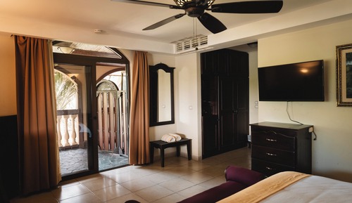 Junior Suite, Multiple Beds, Lake View