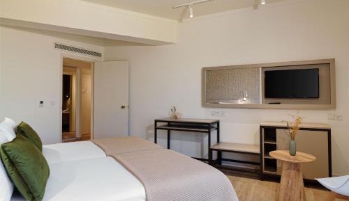 Family Suite with Balcony
