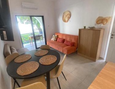 Room #1716982401