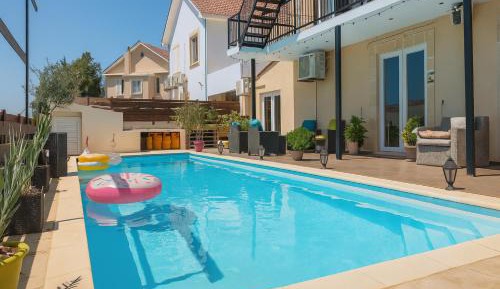 Deluxe Double Room with Balcony and Sea View