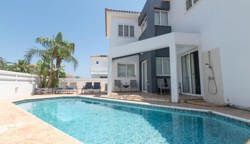 Villa with Private Pool